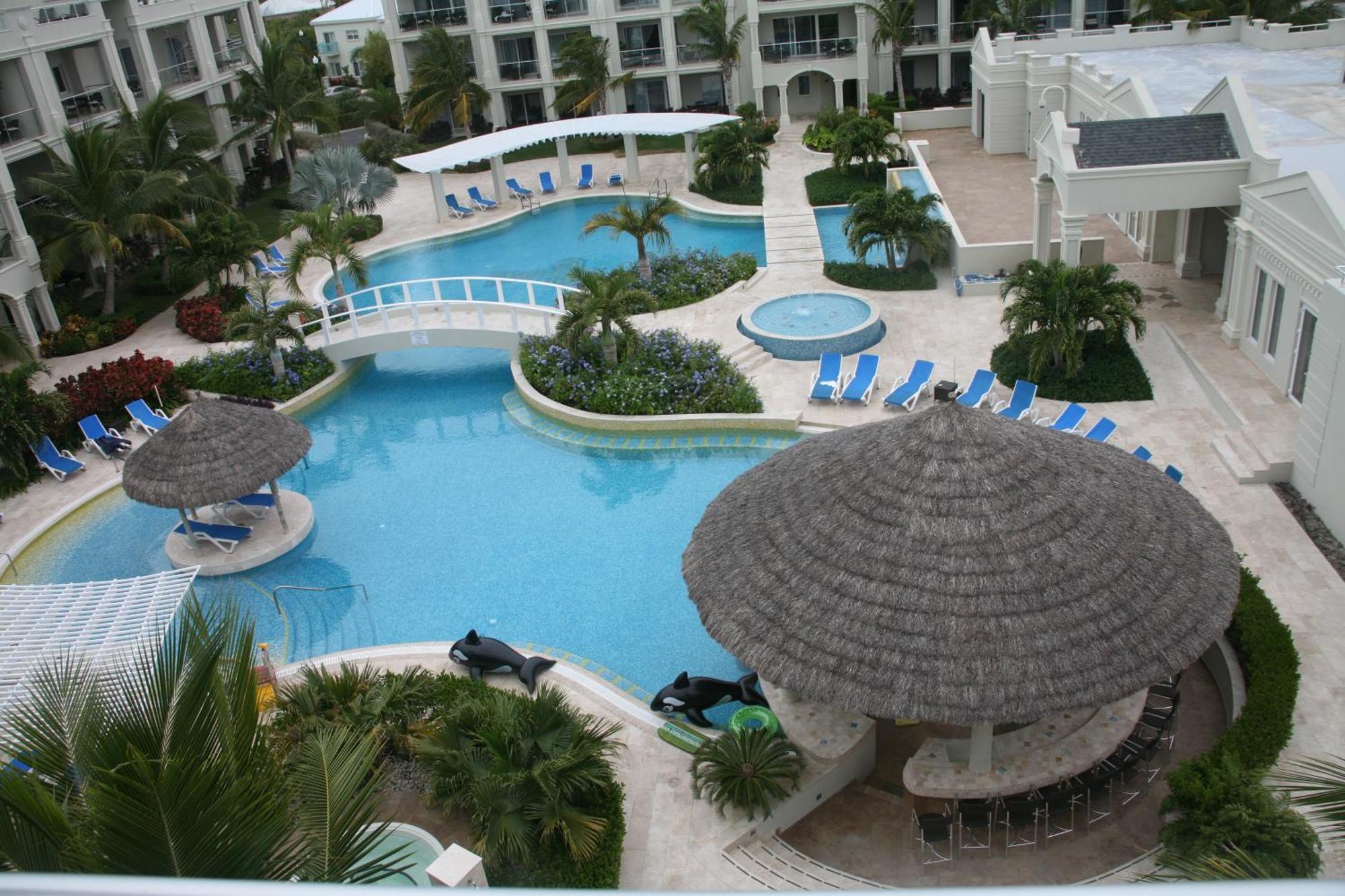 The Atrium Resort Grace Bay Kültér fotó