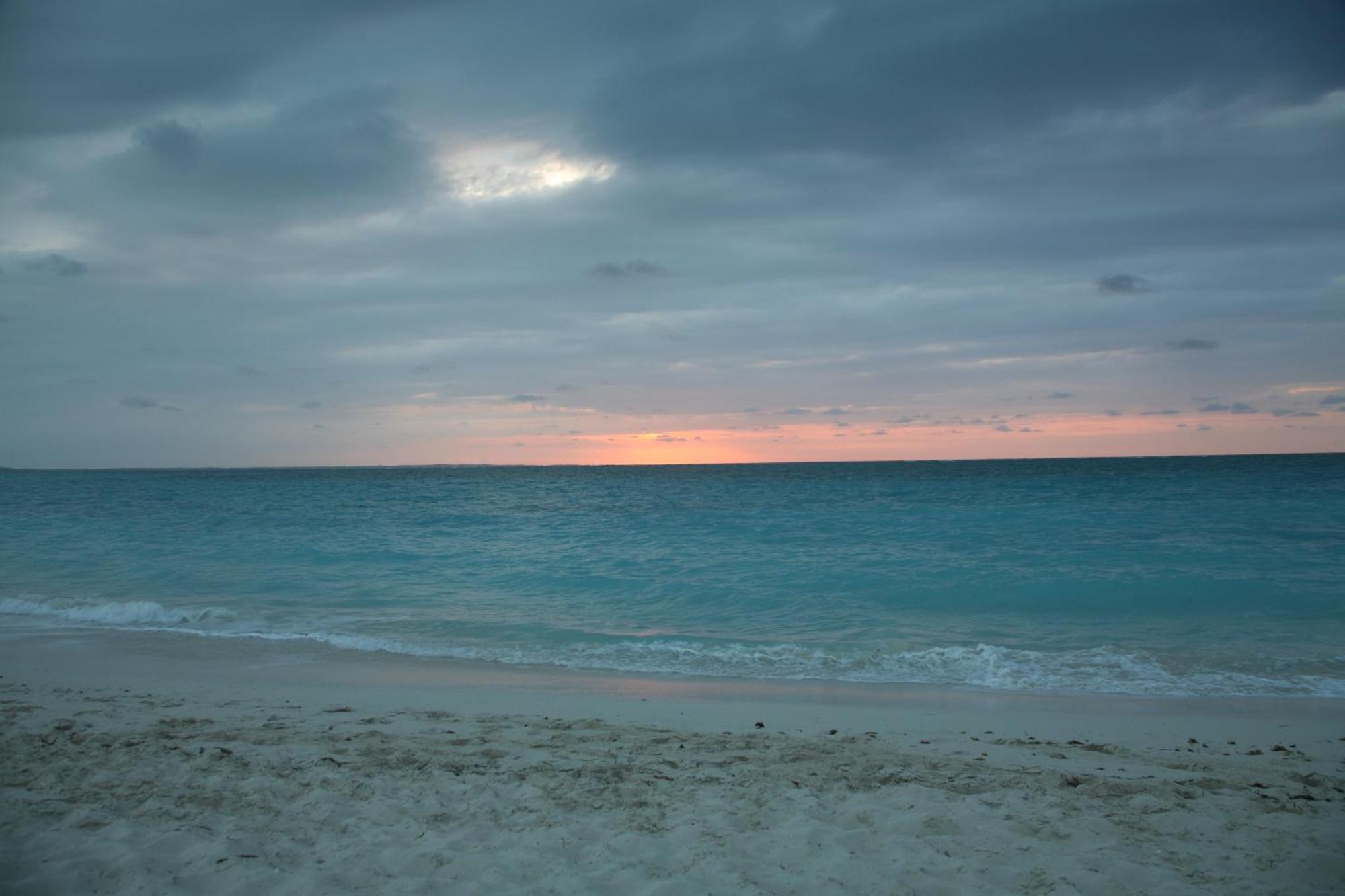 The Atrium Resort Grace Bay Kültér fotó